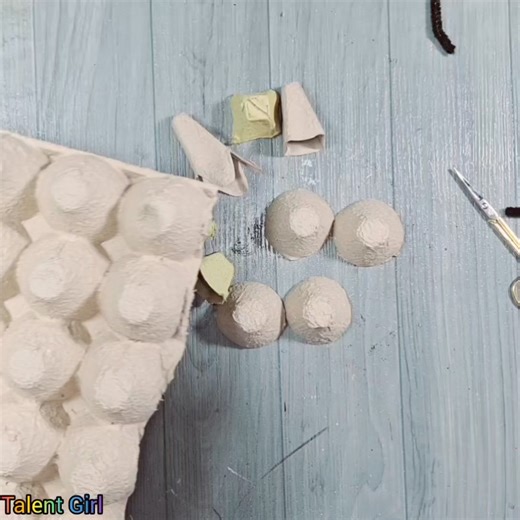 18K views · 75 reactions | You’ll Be Amazed!  Add Vibrancy to Your Home Decor with Captivating Crafts 臨 #HomeArt #art #decor #design #craft #creative #handmade #viral #viralvideo #halloween | Yeliz Craft & Creative Ideas | Facebook