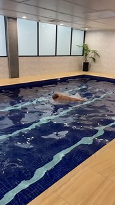 No cap, no goggles, no problem.. 80’s swim core. Can’t miss an opportunity to do some extra warm-down swimming after a competition when the hotel pool’s this nice! | Cody Simpson