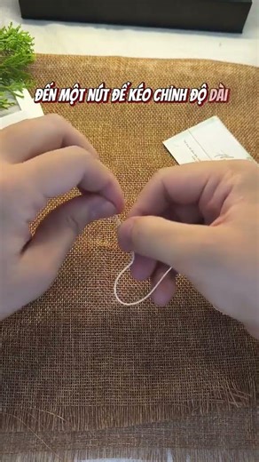 Cách đeo vòng đá vụn hoa nhí nhà Chồi #tiemquachonho #choijewelry