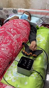 103K views · 193 reactions | The robot hand | Sewing Tips | Facebook