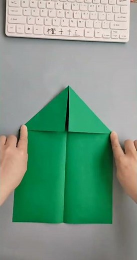 Bombing paper plane b2 bomber origami tutorial origami airplane