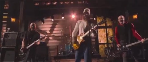 Watch Post Malone Front Nirvana At 'Saturday Night Live' 50th Anniversary Concert - Theprp.com