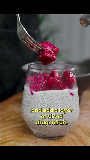 Sugar-free chia pudding with almond milk #chia #chiaseeds #healthybreakfast #veganrecipes