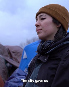 It’s been over two months since houseless people in the Lewiston-Clarkston valley moved to a camp on a strip of right-of-way owned by the city of Clarkston, Washington. Reporter Rachel Sun highlights the difficulty for them to find affordable housing, with even the cheapest rentals being unaffordable for many. The camp faces harassment from some local residents—some describing cars that swerve, and sometimes hit, them in crosswalks. There is a lack of resources, including toilets, heat, and prop