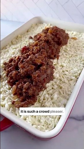 HOMEMADE LASAGNA RECIPE | Classic Comfort Food Made Easy