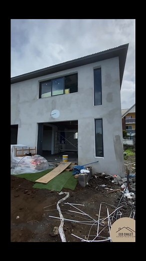 🏡 Un projet de construction ou de rénovation à La Réunion ? ✨ Bonne nouvelle ! 🎉 Dès le 1er avril, le prêt à taux zéro évolue et offre de nouvelles opportunités aux investisseurs ! C’est le moment idéal pour concrétiser votre rêve immobilier. Chez Eco Chalet, nous vous accompagnons de A à Z, des démarches bancaires jusqu’à la remise des clés. 🔑🏠 📞 Contactez-nous dès maintenant pour en savoir plus ! #EcoChalet #ConstructionReunion #Rénovation #ProjetMaison #PrêtÀTauxZéro #InvestissementImmob