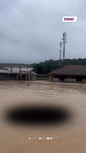 Allahuakbar. Semoga semua mangsa yang terlibat dalam musibah banjir dipermudahkan segala urusan, diberikan kekuatan, keselamatan dan perlindungan dari segala musibah. 🤲💙 Semoga segala urusan dipermudahkan dan keselamatan mereka sentiasa dalam jagaan-Nya. 🌧️✨ #ZayanShare | ZAYAN