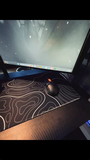 https://lovetuotuoshop.com/product/gaming-mouse-pad-large-size-minimalist-black-white-contour-lines-desk-mat-for-gamers-work.html?preview=3 Elevate your gaming and work setup with our oversized contour line mouse pad! Sleek black-white design blends style with function, offering ample space for mouse and keyboard. Ultra-smooth surface ensures precise control for intense gaming sessions. Durable, non-slip base keeps it steady. Perfect for gamers and anyone craving a tidy, modern desk. Grab yours 