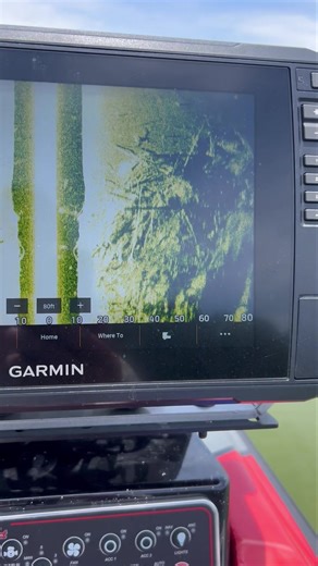 5.2K views · 102 reactions | Garmin side vu is a great tool for finding structure, cover and fish. @garminmarine #garminfishhunt #garminpro | Paul Elias Fishing | Facebook