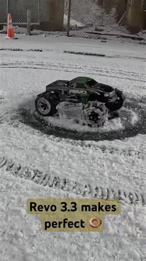 Revo 3.3 NITRO rc in snow