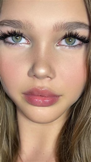 Tina Abramova on Instagram: "Good Saturday morning ☀️ Are you by any chance my sunshine? Then why am I smiling when I post this video?"