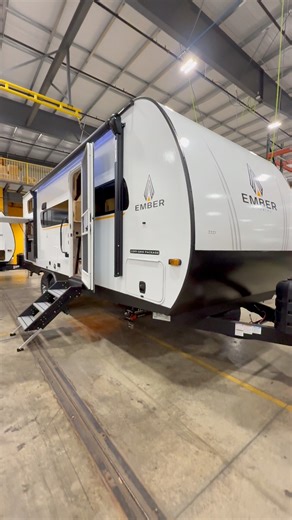 2025 Ember E-Series 22ETS #ember #rv #rvtour #camp #camper #camping | The RV Hunter