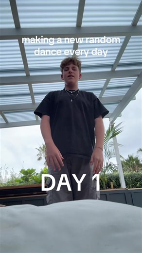 Daily Dance Challenge: Random Dance Day 1
