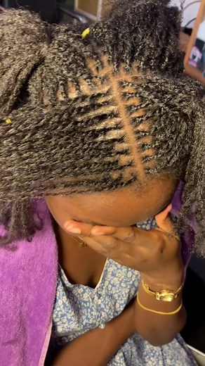 #tiktoktogo🇹🇬 #locs #locstutorial #microlocs #microbraids #microtwist #twist