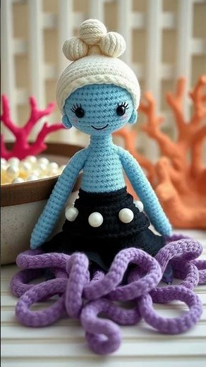Halloween in Yarn: Villainous Crochet Dolls | villanas a crochet