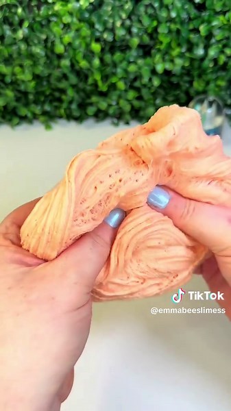 Review of Inexpensive DIY Clay Slime from Mary