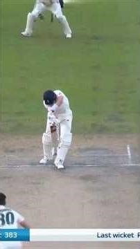 Pat Cummins gets Joe Root with PERFECT Ball