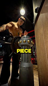 training at the real life one piece gym in japan! 🏴‍☠️💪 Train like a Straw Hat! 🏴‍☠️ This official One Piece gym in Japan features "Manga Meat" weights, Whitebeard-inspired machines, and non-stop anime vibes. Ready to find your All Blue? 💪🍖 #onepiece #onepiecegym #animefitness #shibuya #japan #strawhatpirates #luffy #zoro #mangatraining #onepiecefitnessbragmen #otakuculture #animegym #training #workout #thousandsunny #whitebeard #onepieceanime #fitnessmotivation #japantravel #onepiecefan #g