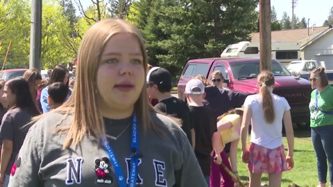 Columbia Falls students plant trees at Hoerner Park