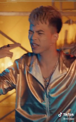 Các bạn đã xem MV Hero Đại Chiến Free Fire chưa ? ♥ #heroteam #freefire #herodaichienfreefire #herodaichien