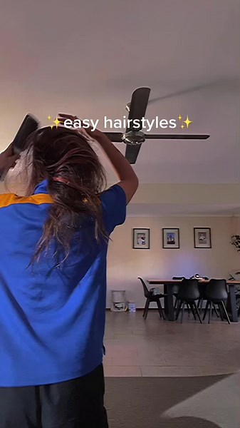 Easy Hairstyle Tutorial: Quick Ponytail Steps