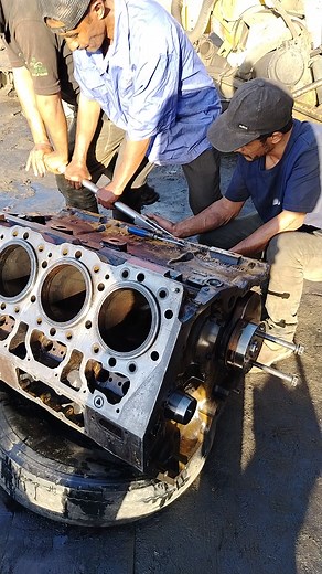 🛠️🔩 #caterpillar #D9N #bulldozer #engine | 𝗠𝗘𝗖𝗛𝗔𝗡𝗜𝗖