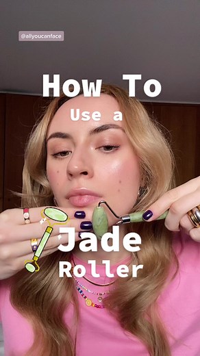 Effective Techniques for Using a Jade Roller and Face Roller with Moisturizer