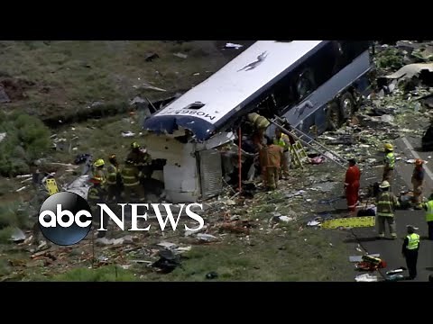Death toll climbs in Greyhound bus crash