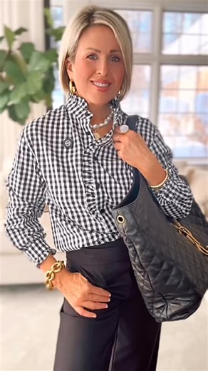 **📣Simply comment LINK and like this post please - and I’ll send you all the links on everything you saw.** Make sure to follow me please - Otherwise the links often DON’T show up in your inbox. IMPT: I can only send 500 links per hour. You WILL get the link but it might take an hour or so. If you want to shop immediately see below arrow for more ways to shop asap. OTHER ways to shop:⬇️⬇️⬇️ *Click link in my bio “shop my fashion” *Link will be in stories - Check stories often *Link will be save