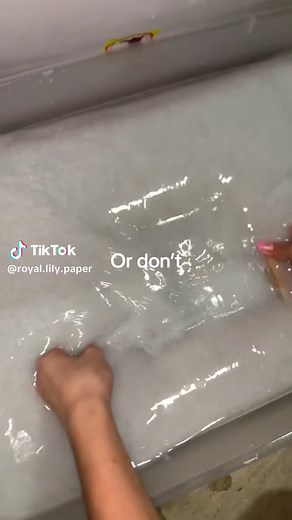 Recycle Paper for Eco-Friendly Greeting Cards