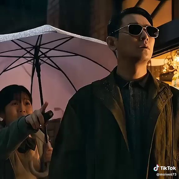 Exploring Memorable Movie Scenes in Cinema History