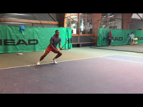 Proprioception et amélioration des appuis ouverts au tennis