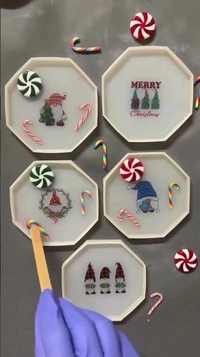 Making festive resin coasters in the middle of July 🤔 #resin #coasters #tutorial