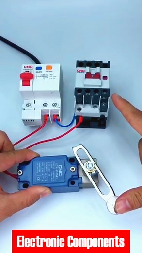 106K views · 777 reactions | Use limit switch to control contactor #electronics #electrical #electronicmusic #electricvehicle #electricianlife #everyone #electricity #electricity #fbreels #reelitfeelit #reelsfb | 퐄퐥퐞퐜퐭퐫퐨퐧퐢퐜 퐂퐨퐦퐩퐨퐧퐞퐧퐭퐬 | Facebook
