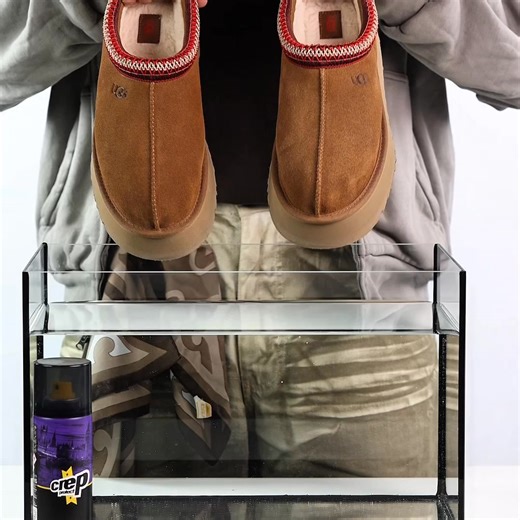 “I used this on my light beige Uggs, absolutely nothing stains them!” ⭐⭐⭐⭐⭐ Crep Protect Spray: The ultimate waterproofing technology | Crep Protect