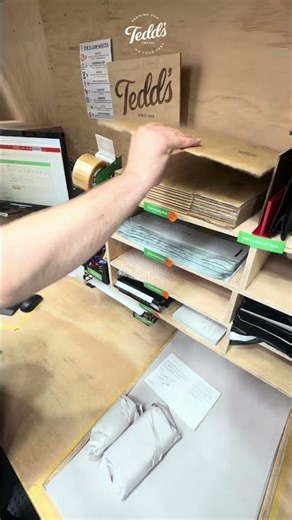 Come Pack an Order With Us 👟📦| Shipping at Tedd's