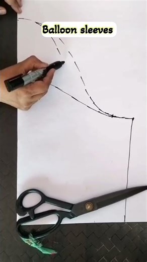 New Upper Balloon Sleeves Cutting Tutorial 😍#blouse