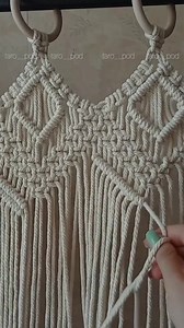 Necesitas una guía para aprendas hacer macramé de manera correcta! Ve link perfil entre a nuestra curso virtual 🧶 #macrame #manualidades #macrameusa #cursoenmacrame #macrameespaña | Curso Macrame