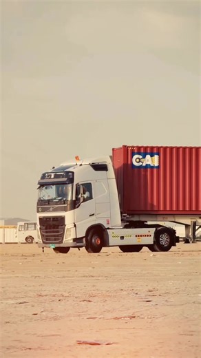 Exploring the Life of a Truck Driver in Dubai