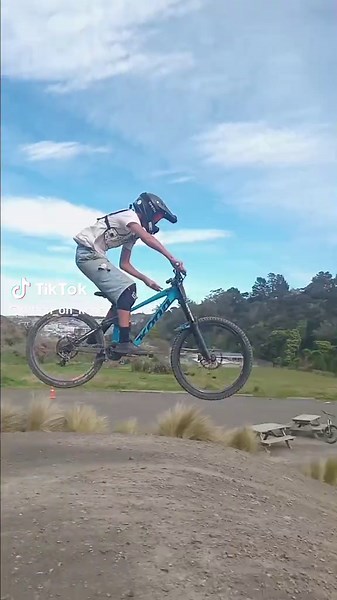 Broken Collarbone and Wrist Recovery Tips for MTB