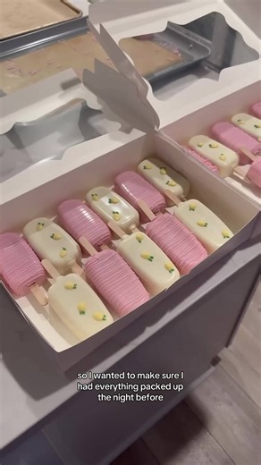 Large-scale baby shower baking order from start to delivery