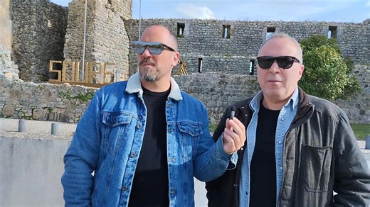 A 28ª edição do Cercal Rock decorre, este sábado à noite (15 de novembro), no Cercal (Soure), este ano, com a atuação das bandas Fita Cola, Balbúrdia, Peter Strange e Abandonados. Os irmãos Guilherme e João Paulo Castanheira, que integram os Balbúrdia (banda organizadora do evento) apelam à presença do público, para mais uma noite especial, na acolhedora aldeia do Cercal. Balbúrdia #cercalrock #soure #coimbraportugal #figueiradafoz #pombalportugal #condeixa #montemorovelho Município de Soure Ban