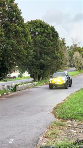 Explorando el Toyota Hilux 4x4: Aventuras Off-Road