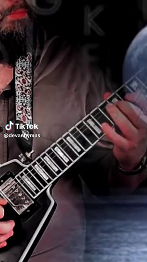 chromatic and blues and natural minor and aeolian ? what the heck is going on here? #guitar