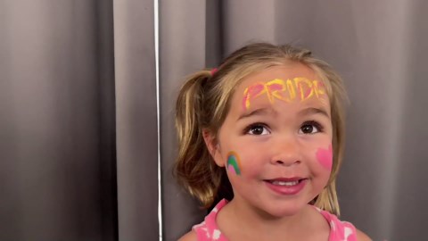 Lictin Water Based Face Paint - 18 Colors Face Painting Kit with Stencils and Brushes, Halloween Makeup Kit for Adults and Kids, Professional Non Toxic Washable