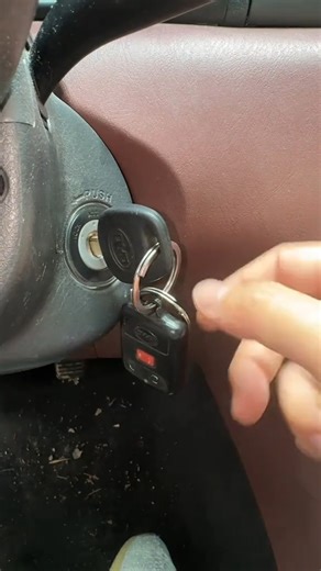 586K views · 7K reactions | Every Driver Must Know This!  #DriveSmart #CarTipsDaily #RoadSafetyFirst #FYP #Foryoupage | Free Driving Course 101 | Facebook