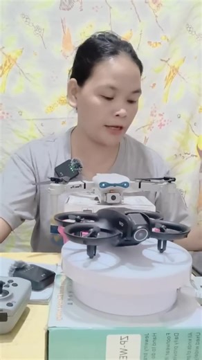 Mini V8 Drone 4K High-Definition Camera 1080P Intelligent Obstacle Avoidance Aerial Acrobatics Full Set S1S Max Drone Tech Philippines Cover Phone Fpv Plastic Electronic Accessory with 10K Camera & 6-Axis Gyro for Stable Flight - Charging