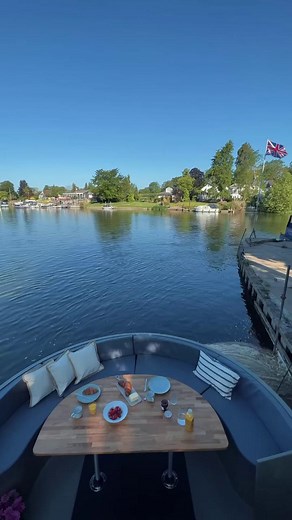 54K views · 625 reactions | When you’re living by the water, life is just better. It’s intentional living, done beautifully. Breakfast on the deck, walks along the river, and evenings spent hosting friends in a space that you’re proud to call your own. There’s really nothing not to love.  #LifeByTheWater #IntentionalLiving | WaterSpace Living | Facebook