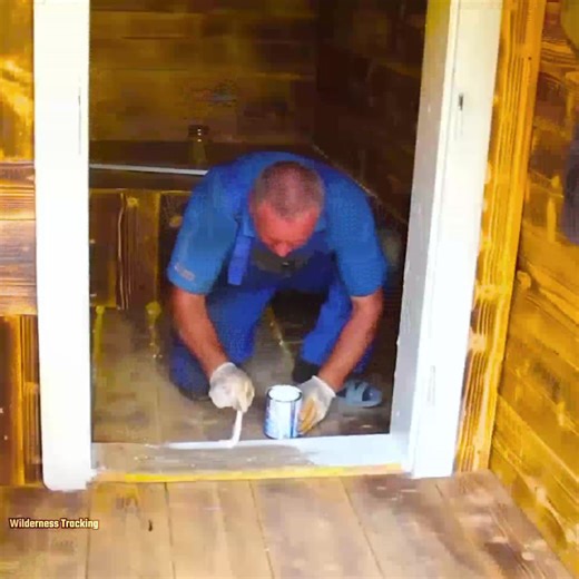 36K views · 635 reactions | Continuing the dugout construction. ️ | Wilderness Tracking | Facebook