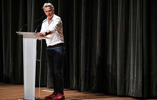 Investissements : Nationalisations, 500 milliards… Qu’est-ce que le « pacte pour la France » du PCF ?